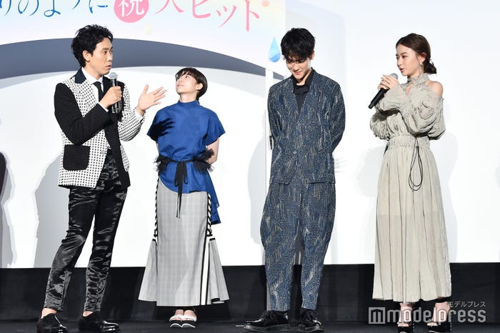 (左から)大泉洋、清野菜名、葉山奨之、山本舞香 (C)モデルプレス