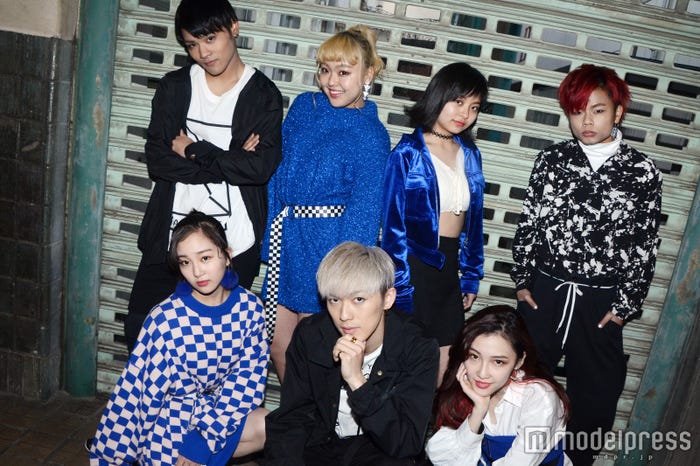 (前列左から)南埜巴那、長澤翼、渡邉梨沙(後列左から)金子京平、芦田茉奈津、狭間愛生、村上元紀(C)モデルプレス