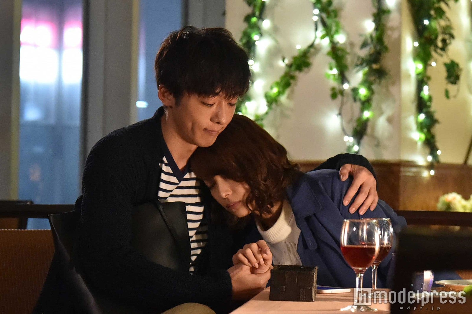 高橋一生、相武紗季／『僕のヤバイ妻』より（画像提供：関西テレビ）