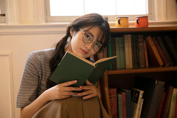 水谷果穂/撮影:西條彰仁(画像提供:ワニブックス)