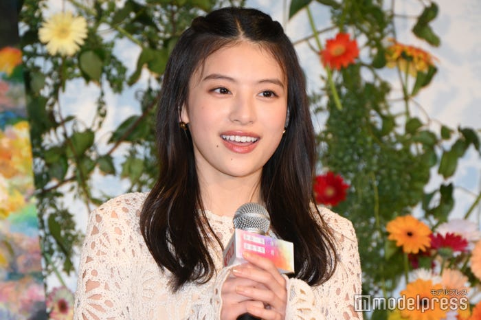 出口夏希(C)モデルプレス