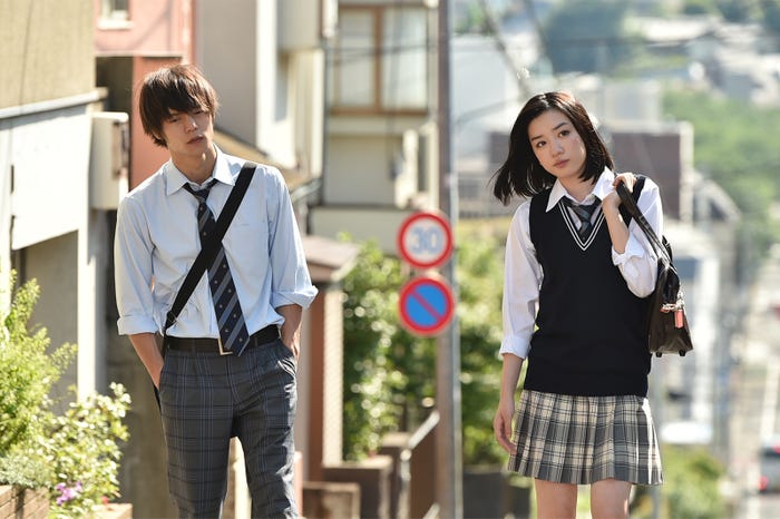 窪田正孝、永野芽郁/「僕たちがやりました」より(写真提供:関西テレビ)