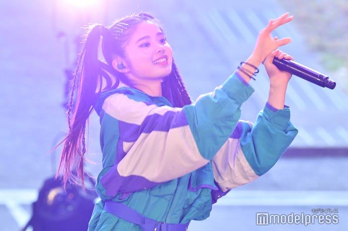 Girls2(C)モデルプレス