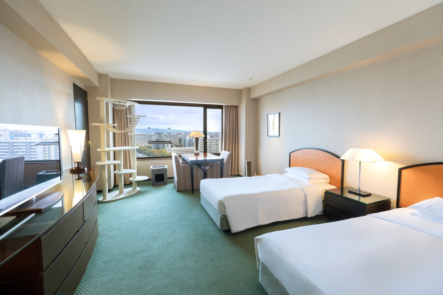 キャットフレンドリールーム内観／画像提供：ハイアット リージェンシー 大阪