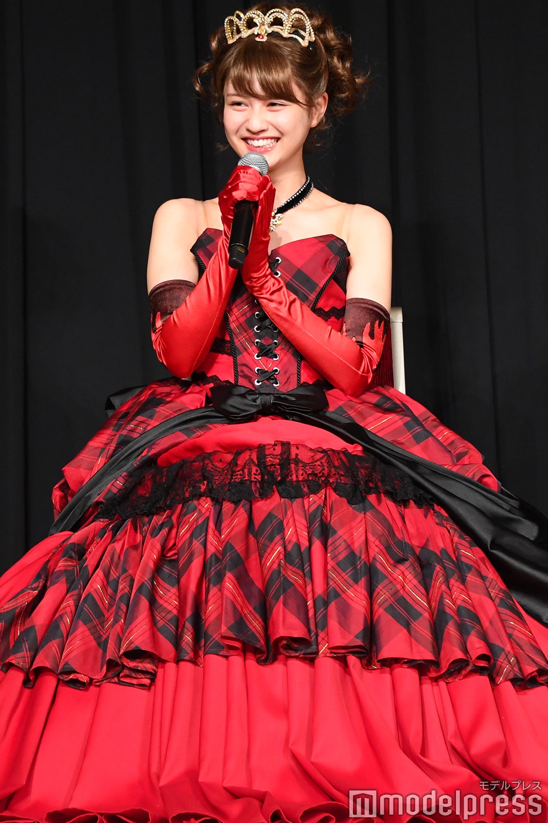 乃木坂46中村麗乃巡りキャスト2人がマウント合戦？「私には結構