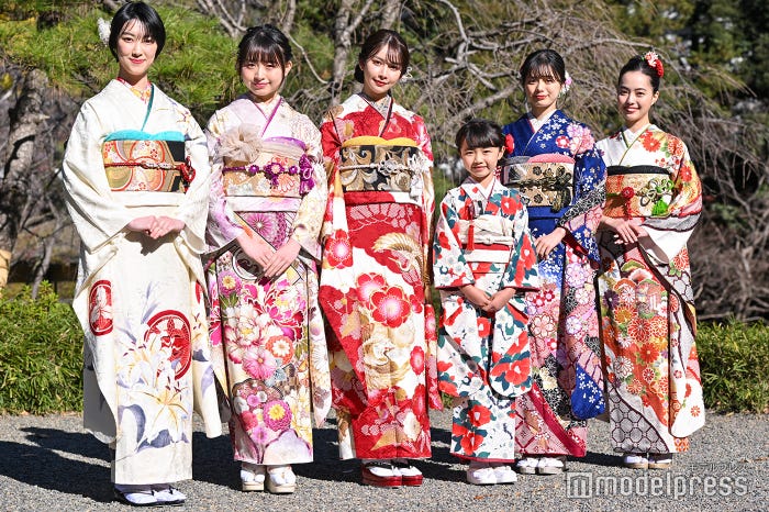 其原有沙、結城モエ、浅田芭路、紺野彩夏、新関碧 (C)モデルプレス