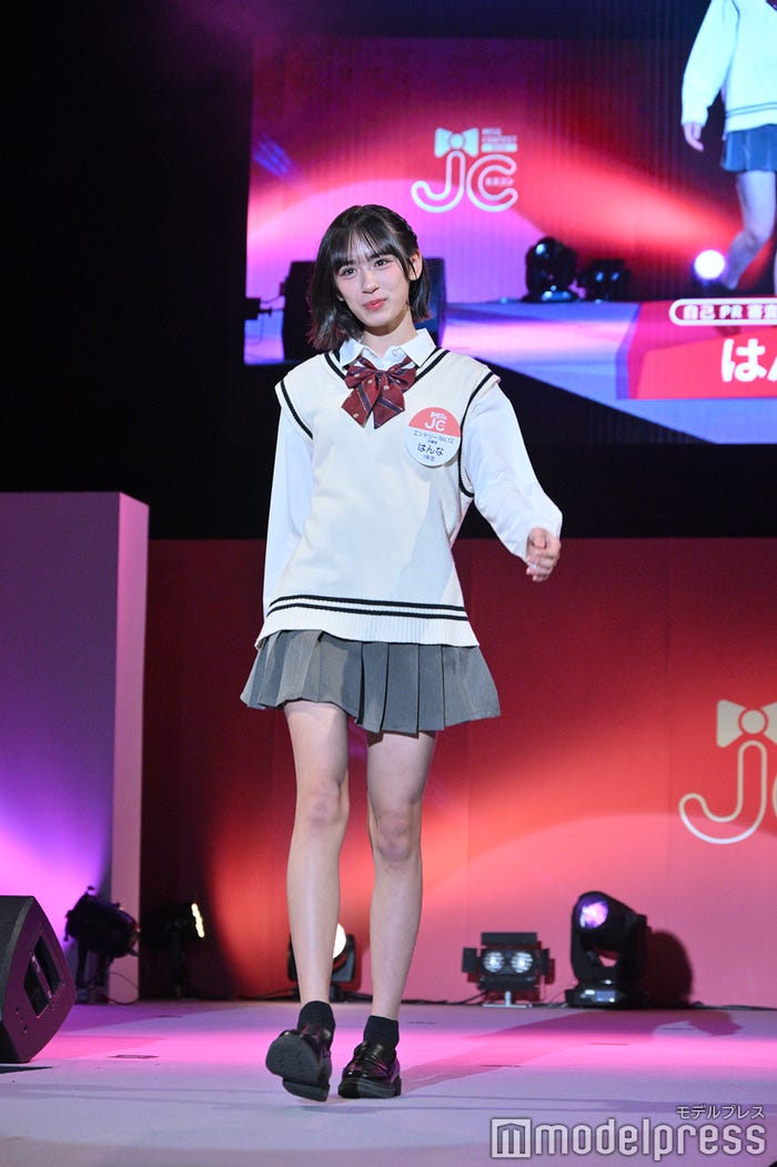 はんなさん「JCミスコン2024」ステージの様子(C)モデルプレス