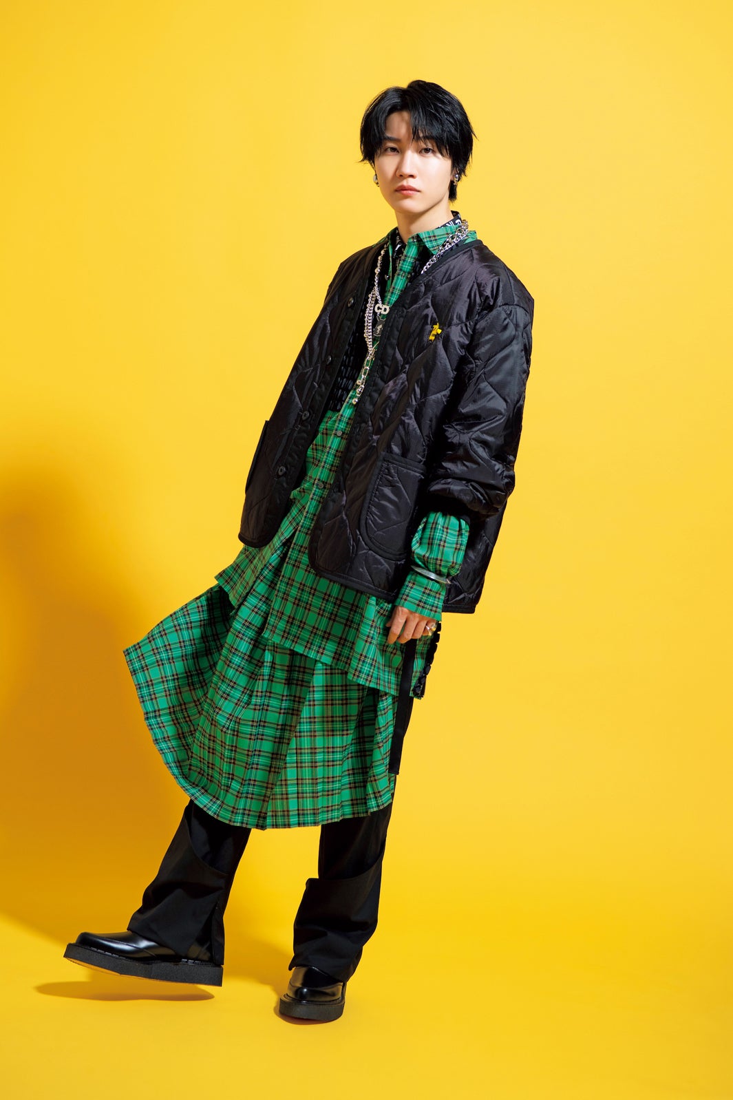 桜田通、ファッションで“フェチを感じるもの”語る「装苑」登場