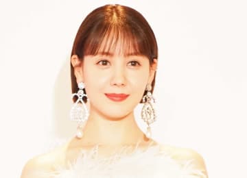 トリンドル玲奈、第1子妊娠を公表 夫の俳優も「無事に産まれてきてくれる日を楽しみに」