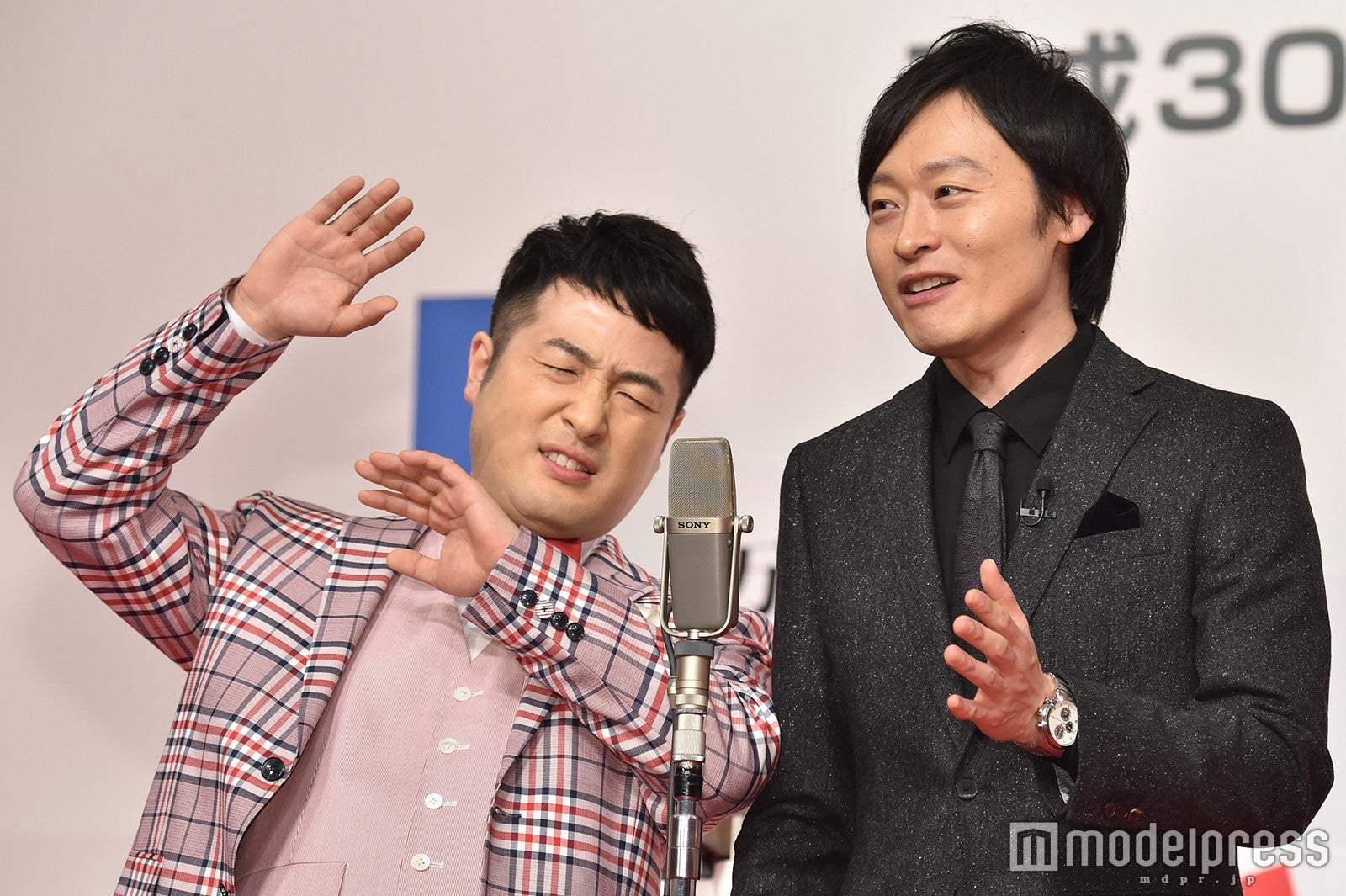 和牛／水田信二、川西賢志郎 （C）モデルプレス