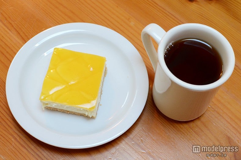 リリコイ（パッションフルーツ）のチーズケーキ（＄3.5）も絶品