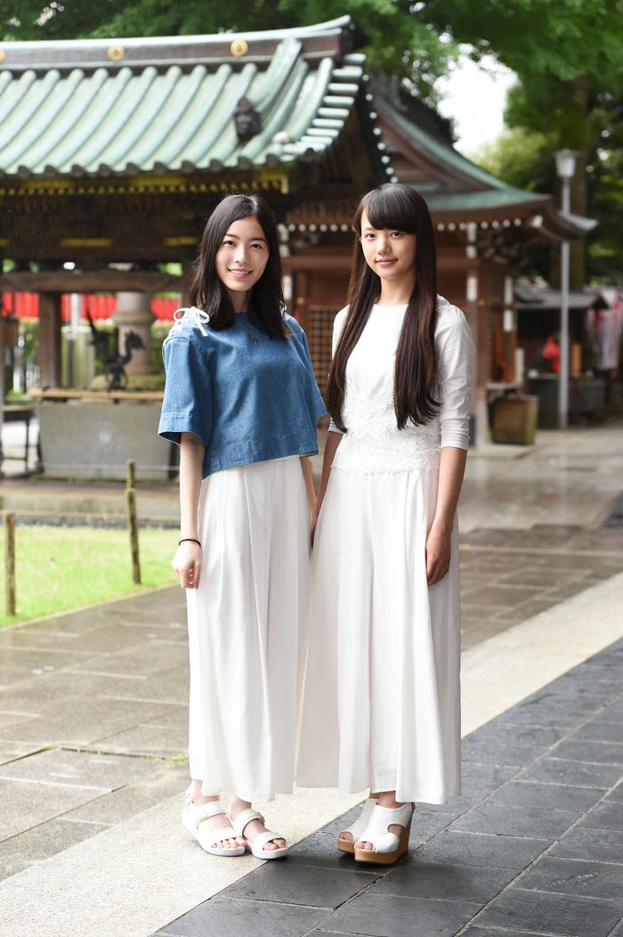 (左から)松井珠理奈、清原果耶(C)TBS