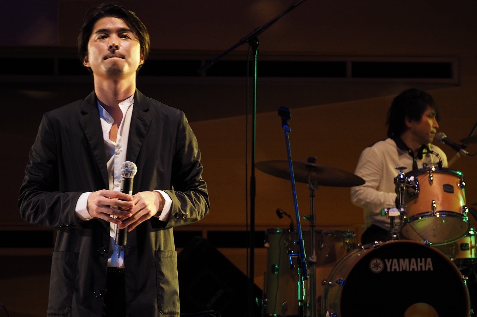 西浦秀樹／ライブ「Gratitude（グラッチュード）2016」より（画像提供：所属事務所）