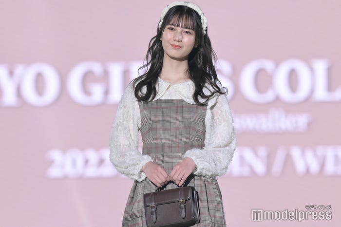 小坂菜緒(C)モデルプレス