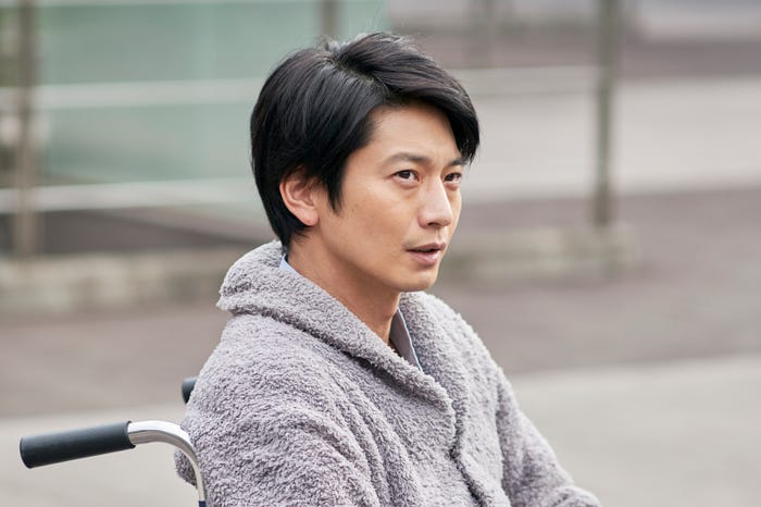 向井理「警部補ダイマジン」第6話より(C)テレビ朝日