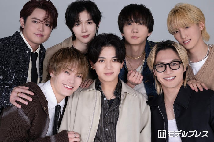 Travis Japan(上段左から)吉澤閑也、七五三掛龍也、中村海人、川島如恵留(下段左から)松倉海斗、宮近海斗、松田元太(C)モデルプレス