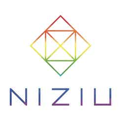 NiziU『Step and a step』ロゴ（提供写真）