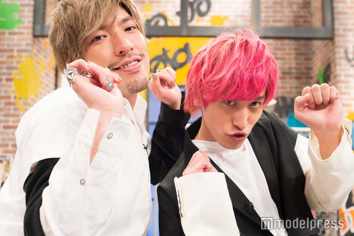 EXIT/可愛すぎるポーズの理由は放送で明らかに!? (C)モデルプレス