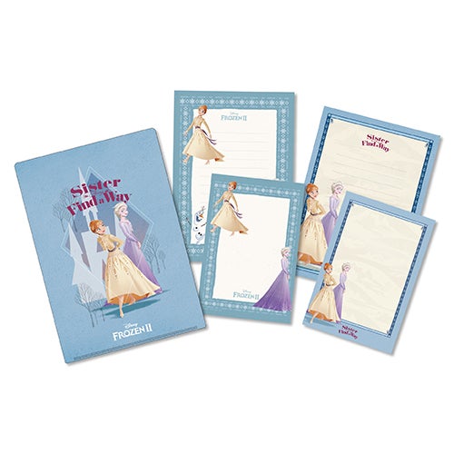 ケース付きレターセット　800円（C）Disney