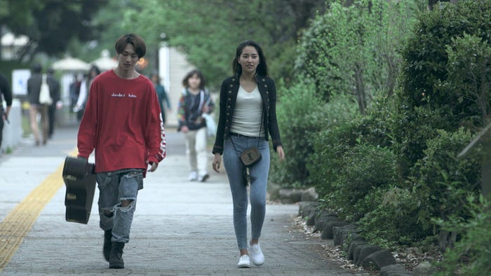 春花、流佳「TERRACE HOUSE TOKYO 2019-2020」3rd WEEK(C)フジテレビ/イースト・エンタテインメント