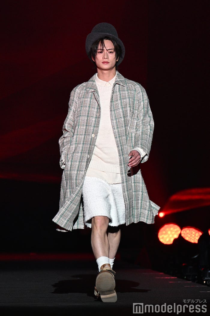 浮所飛貴(C)モデルプレス