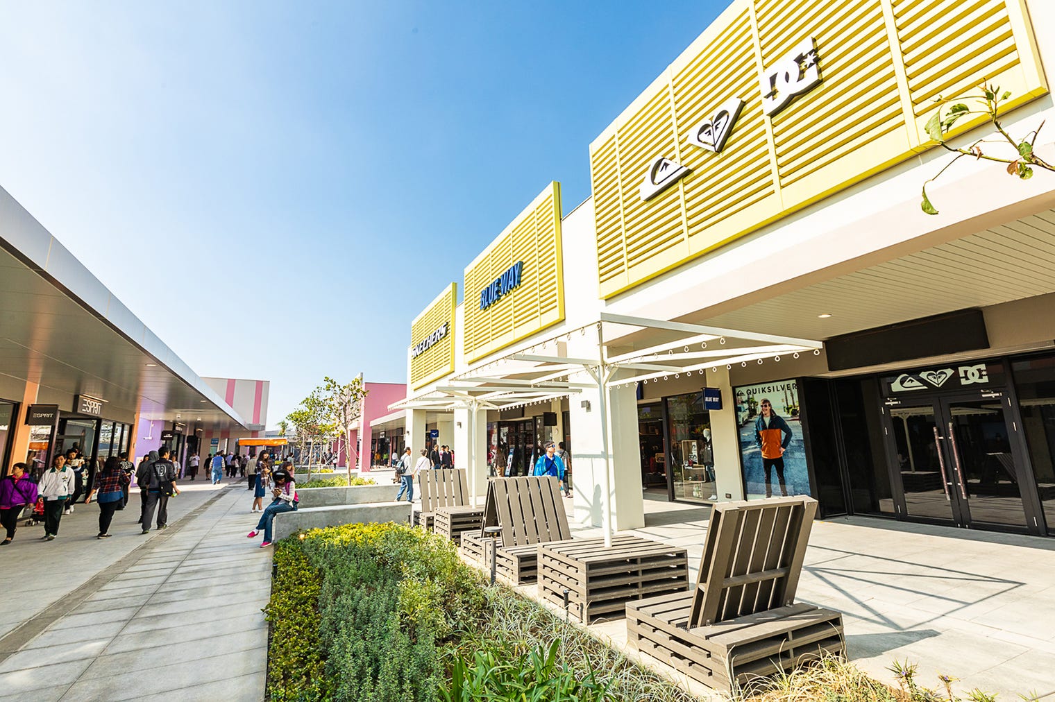 Mitsui OUTLET PARK - Taichung's Latest Feather In The City's Cap - The ...