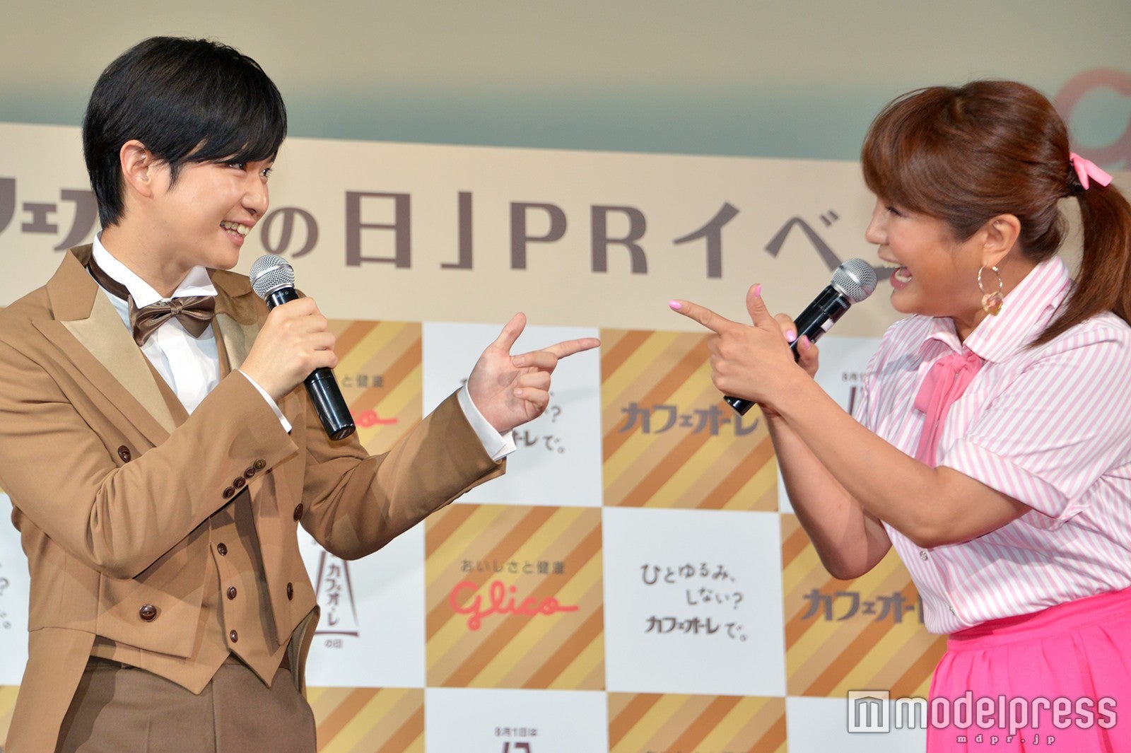 千葉雄大、はるな愛（C）モデルプレス