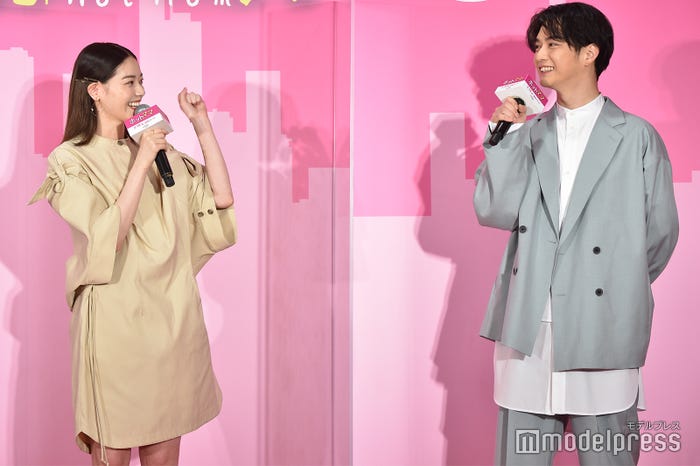 西野七瀬、千葉雄大 (C)モデルプレス