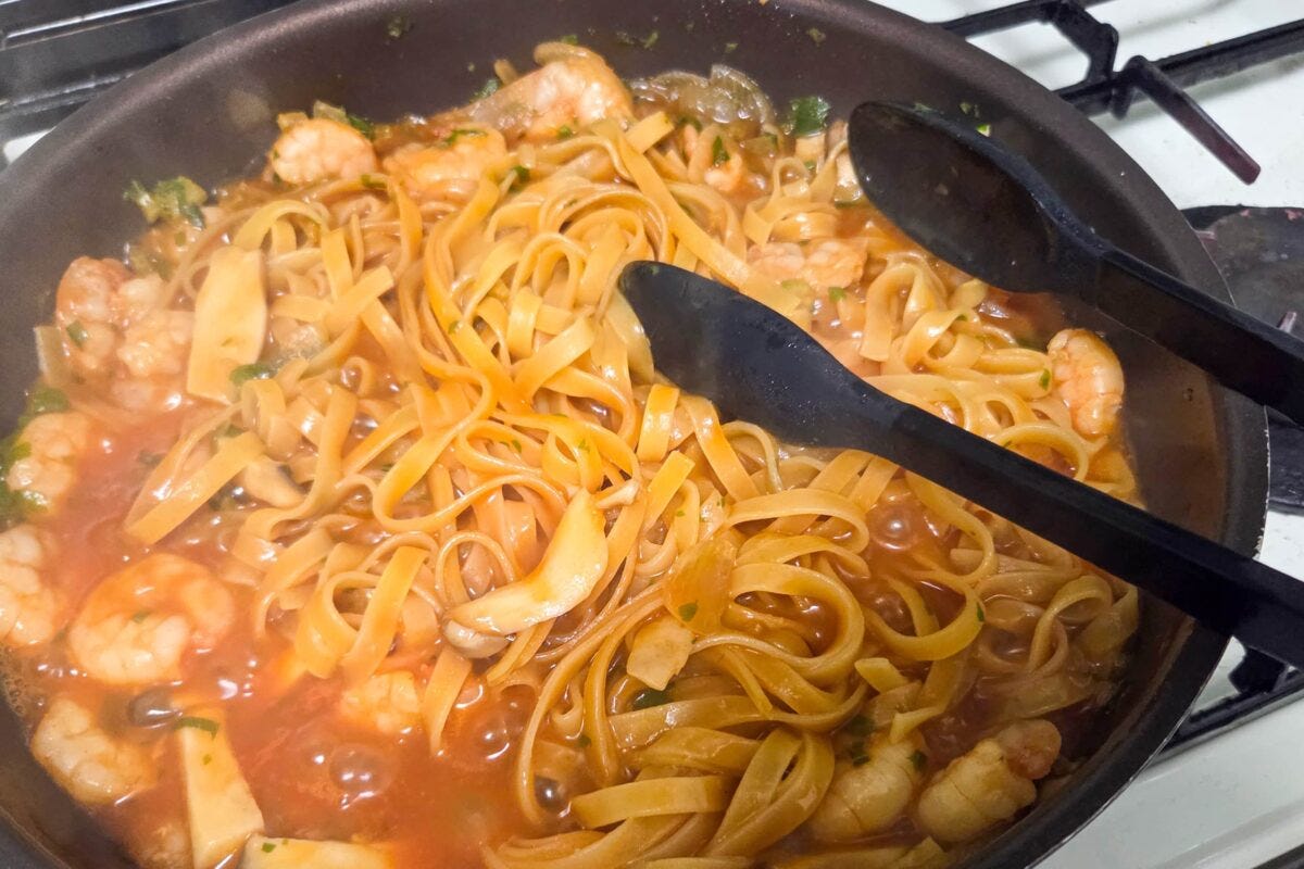 業務スーパー・ネストパスタ（タリアテッレ）