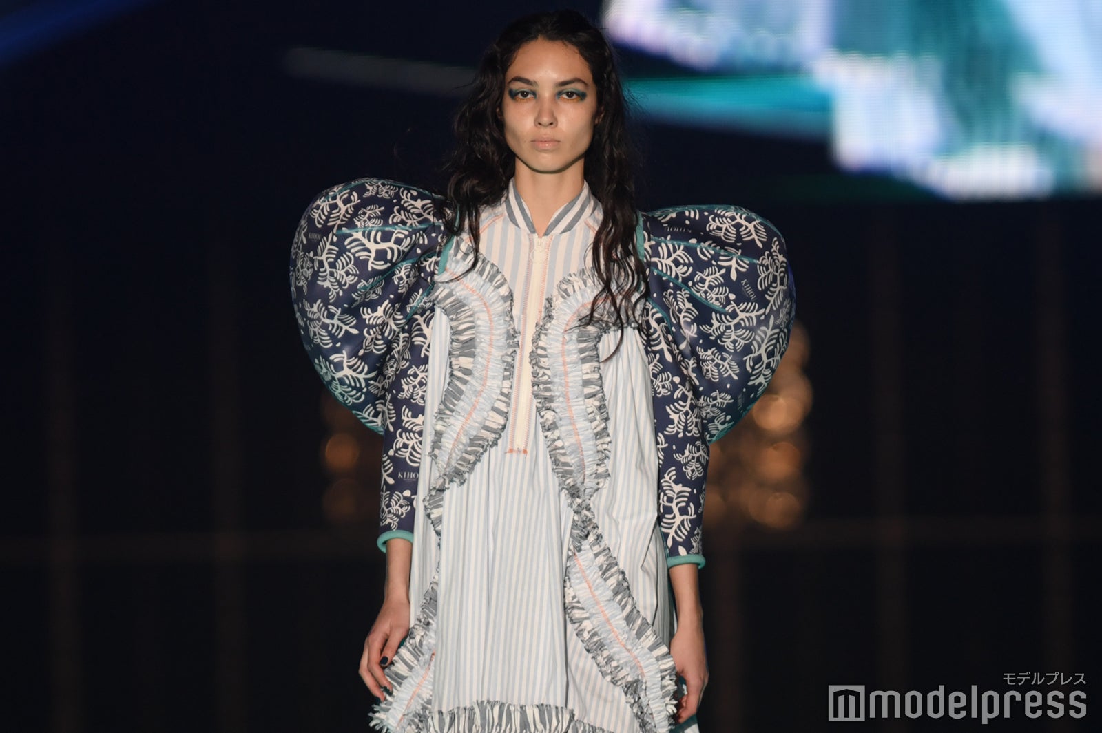 （C）モデルプレス