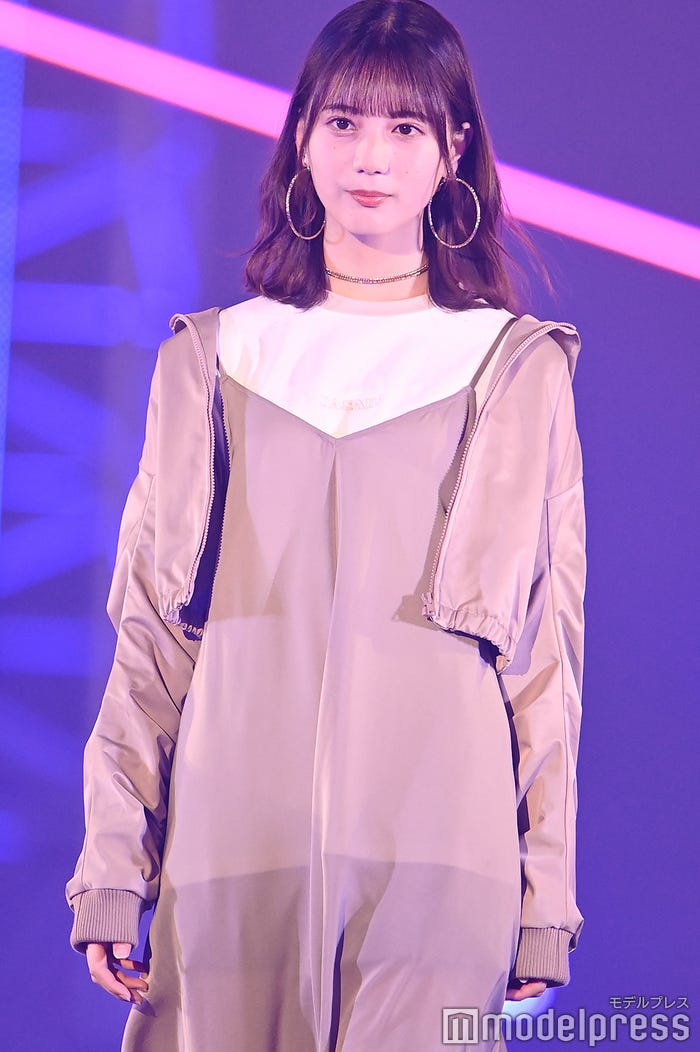 小坂菜緒(C)モデルプレス