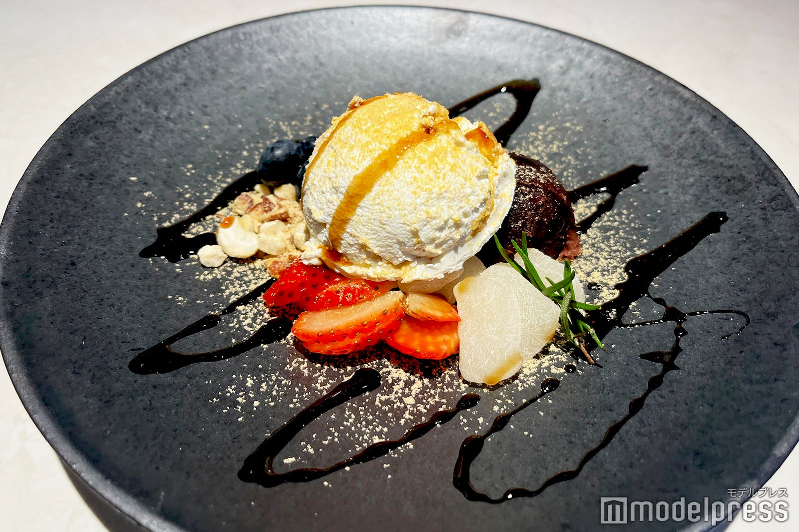 & Yogurt（C）モデルプレス