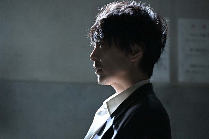 長谷川博己「アンチヒーロー」第1話より(C)TBS