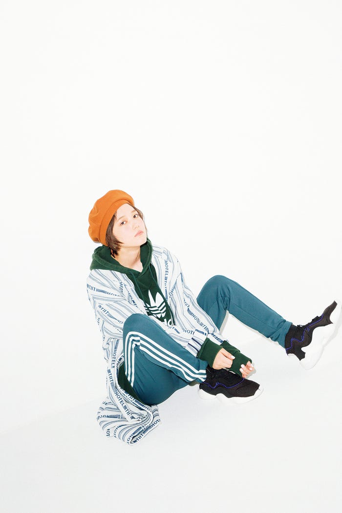 本田翼/宝島社「mini」3月号(提供画像)