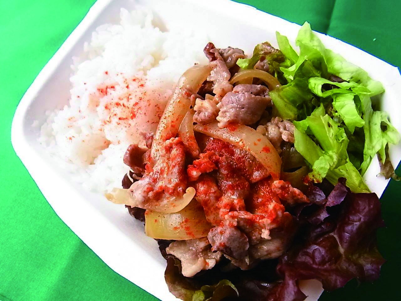 横浜地場野菜を使ったお弁当が人気の「コマデリ」／画像提供：横浜ダイヤビルマネジメント株式会社