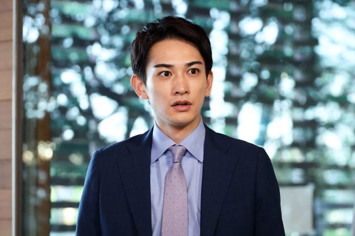 町田啓太 「SUPER RICH」(C)フジテレビ