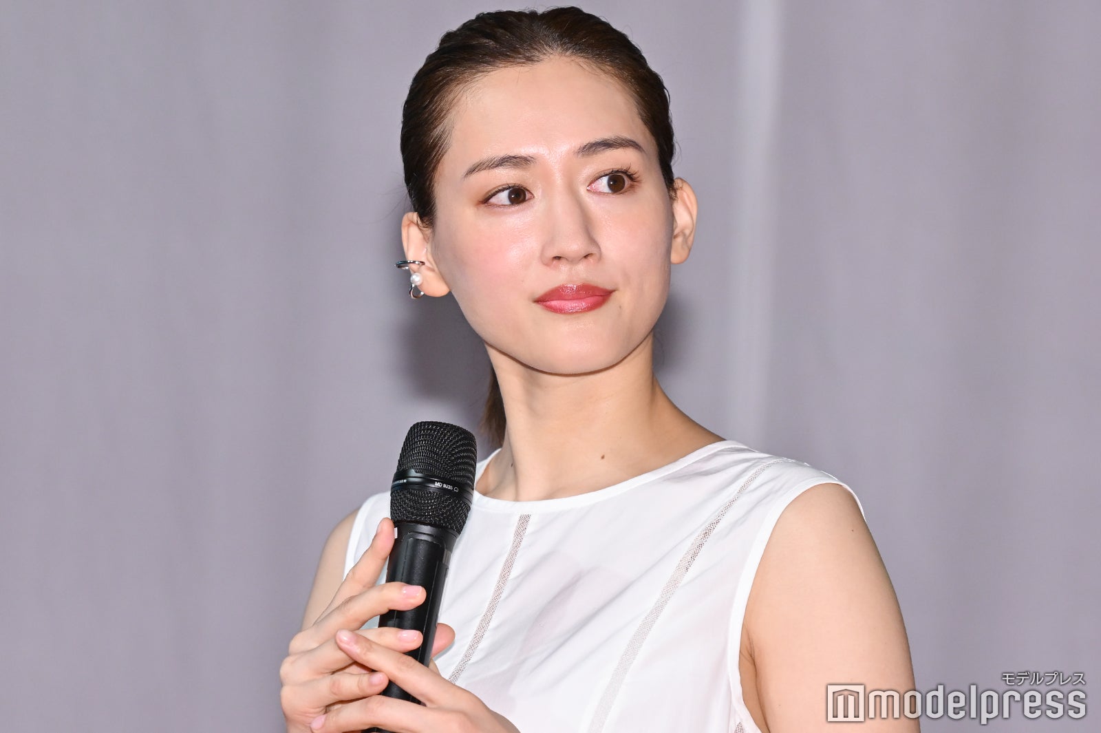 綾瀬はるか （C）モデルプレス