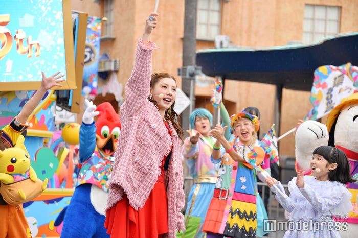 仲里依紗、永尾柚乃(C)モデルプレス