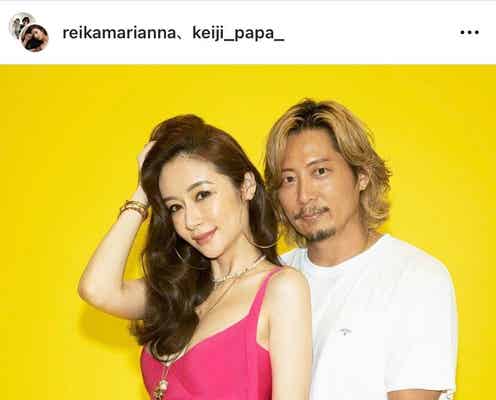 妊娠中の宮崎麗果さん、夫・黒木啓司さんとの密着マタニティフォト&家族写真公開「幸せが溢れてる」「素敵」の声