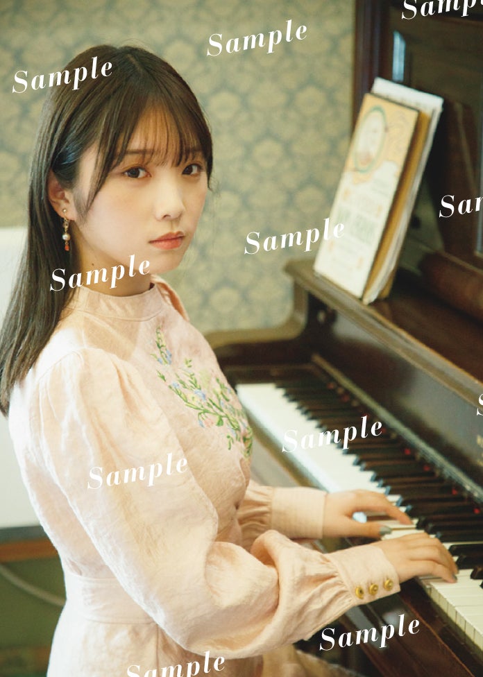 乃木坂46与田祐希、白ランジェリー姿・ほぼすっぴん…2nd写真集 乃木坂46与田祐希、白ランジェリー姿・ほぼすっぴん…2nd写真集
