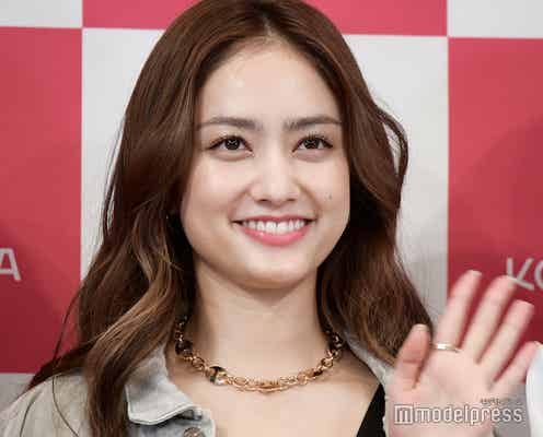 谷まりあ、美脚際立つワンピ姿披露「スタイル良すぎ」「二度見した」と反響