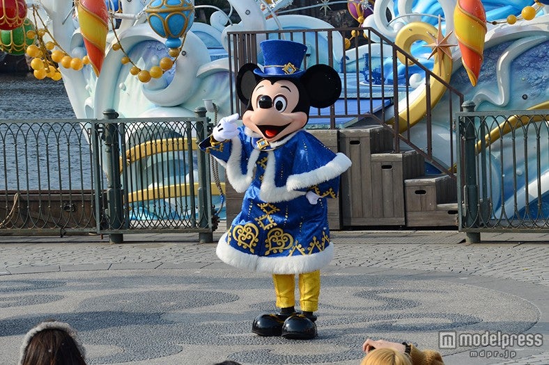 「カラフルホリデー・グリーティング」ミッキー