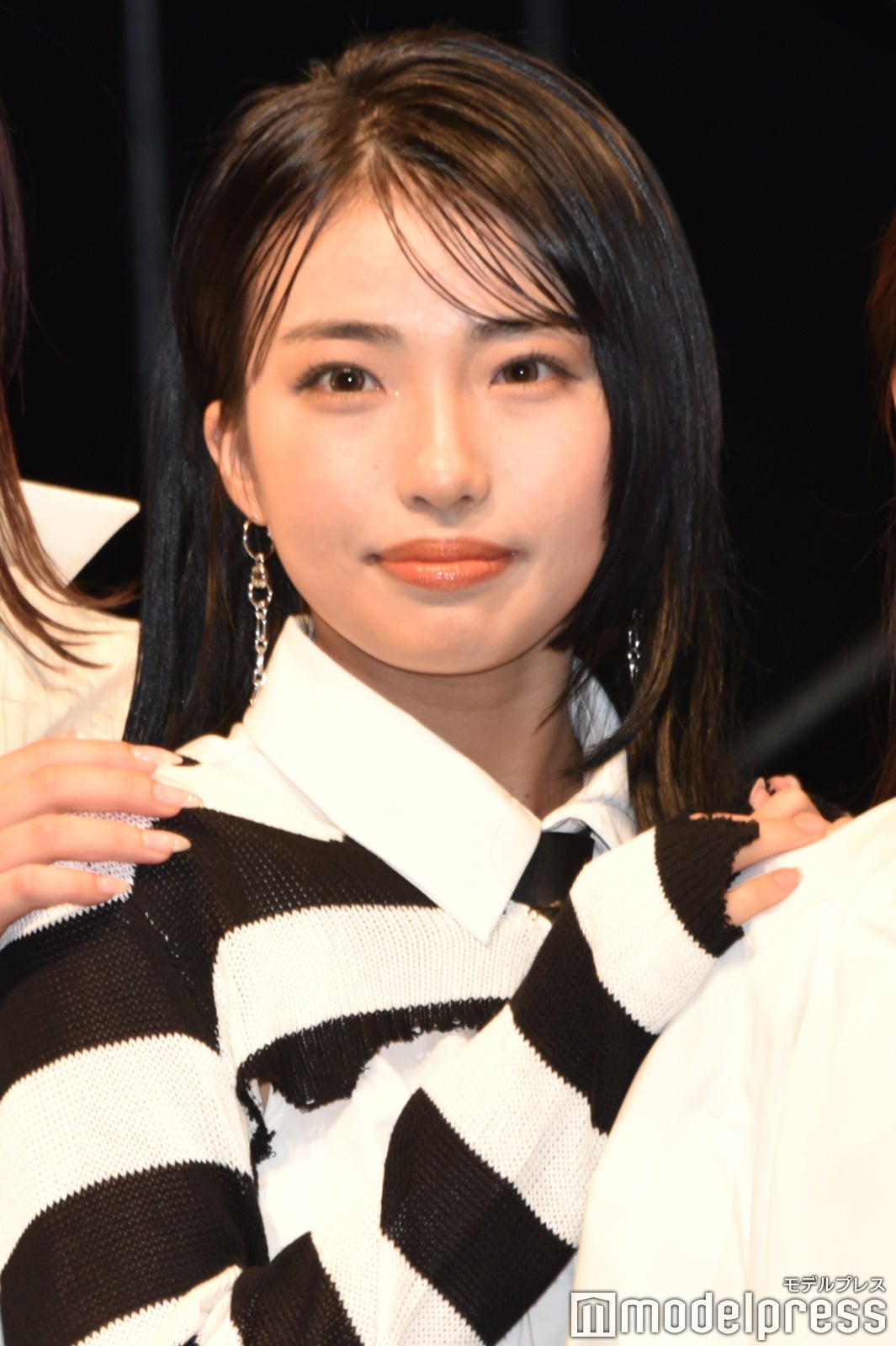 WHITE SCORPION／ナビ（C）モデルプレス