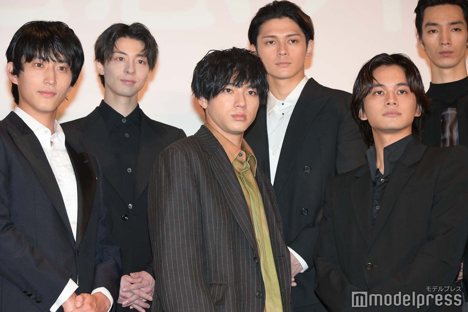（後列左から）高杉真宙、眞栄田郷敦、清水尋也（前列左から）杉野遥亮、山田裕貴、北村匠海