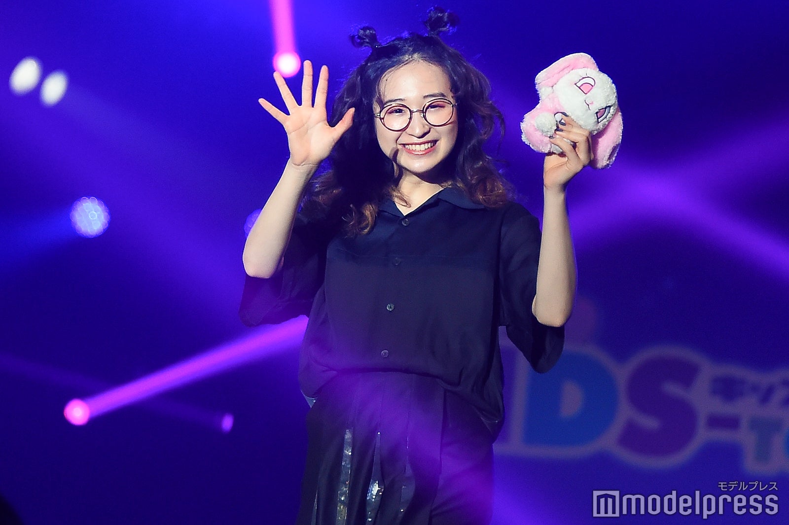 めがね （C）モデルプレス