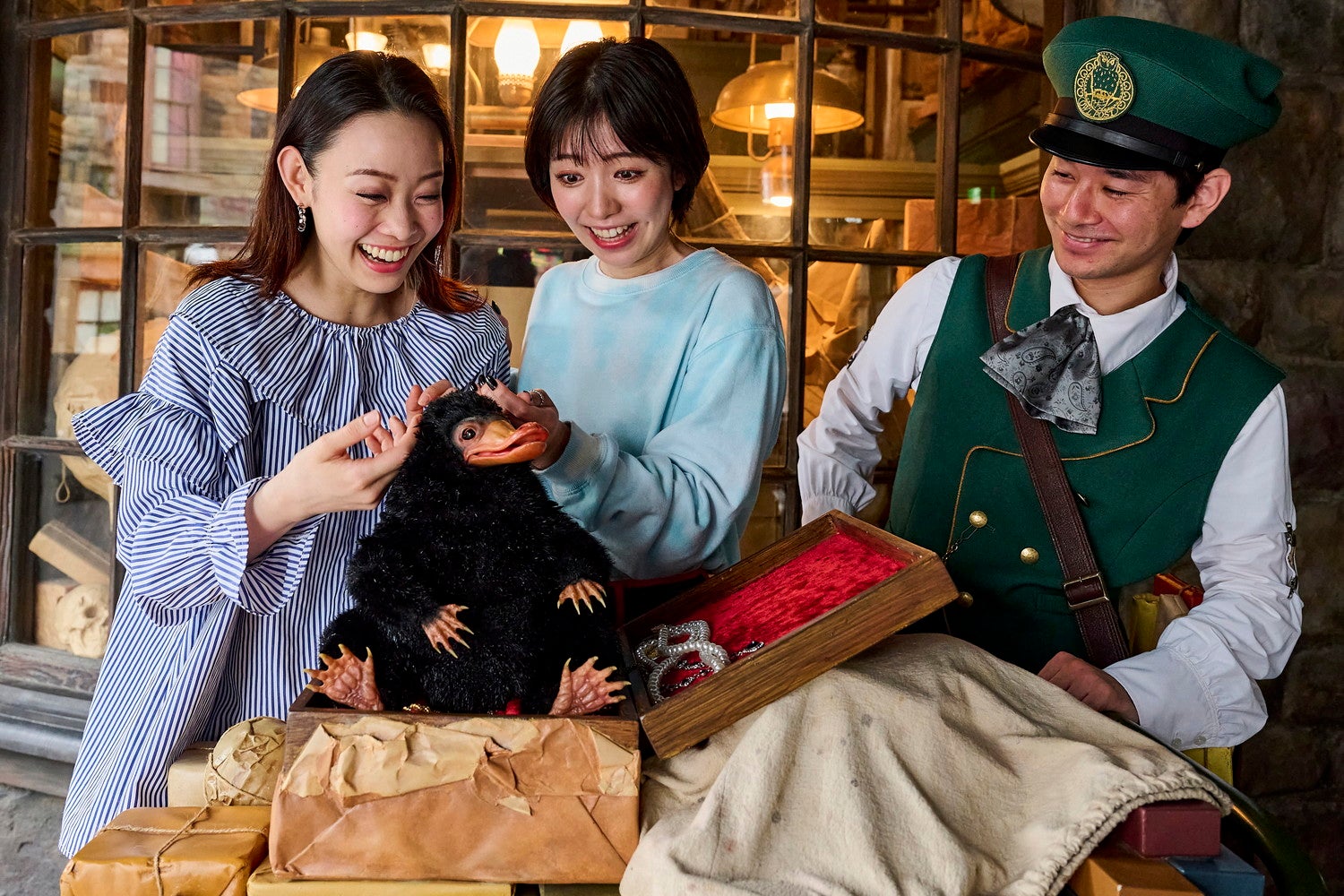 ホグズミード・マジカル・クリーチャーズ・ミート／画像提供：ユニバーサル・スタジオ・ジャパン