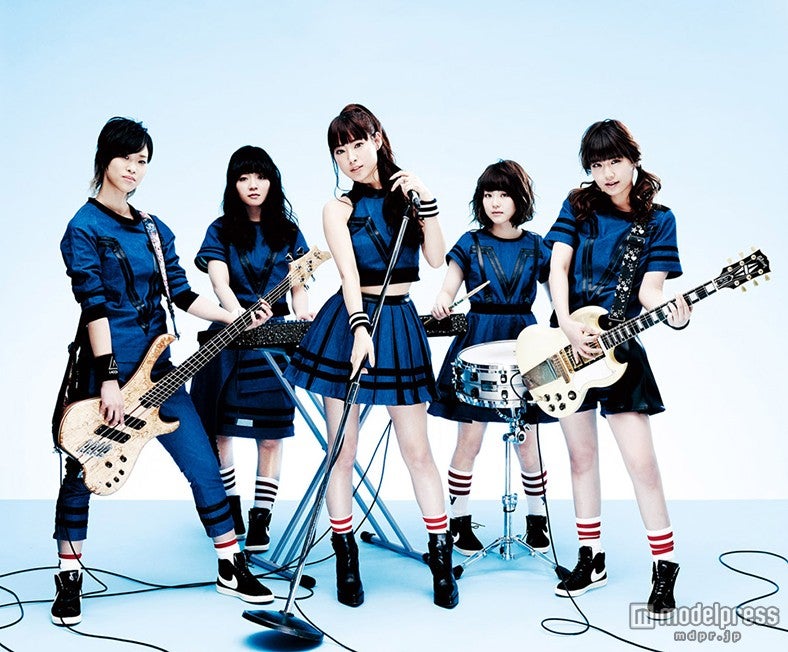 瀧本美織、自身のバンドメンバー突然の脱退についてコメント