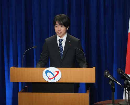 櫻井翔、政治家役で“初会見” 水川あさみ主演「笑うマトリョーシカ」初回放送日&場面写真解禁