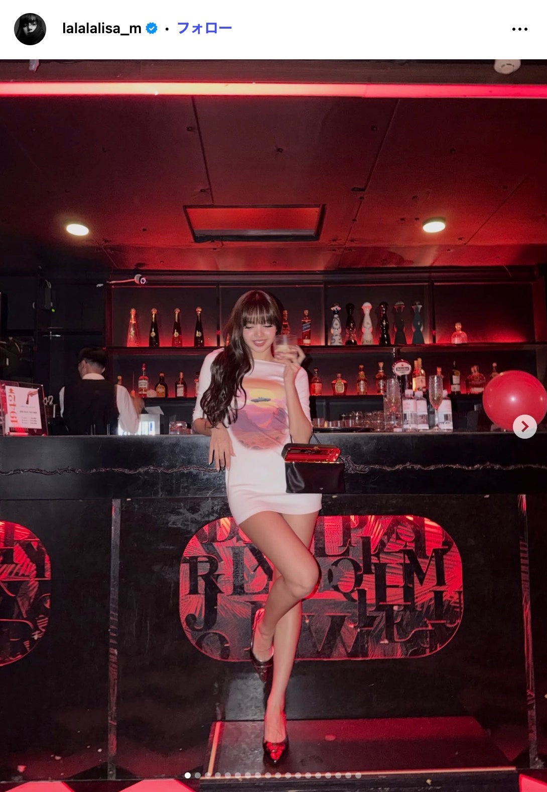 リサInstagramより
