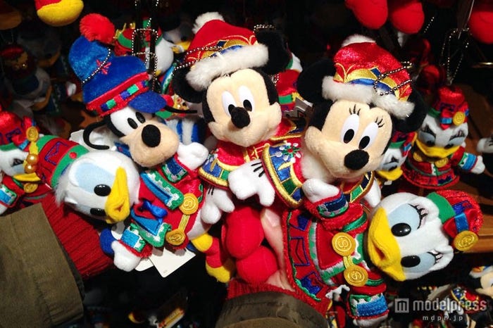 「ディズニー・サンタヴィレッジ」のぬいぐるみバッチ/TDL